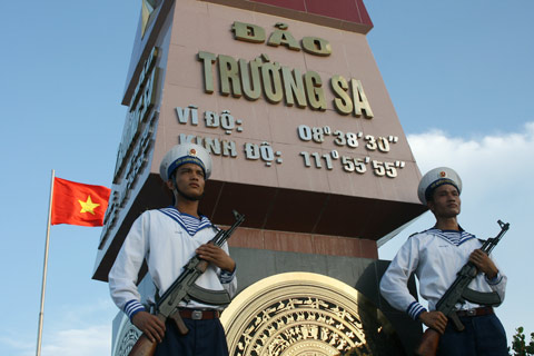 Báo chí Pháp khẳng định chủ quyền Việt Nam đối với hai quần đảo Hoàng Sa, Trường Sa