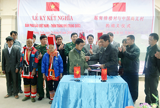 Mô hình tiêu biểu về công tác đối ngoại Vào Trang Chủ BL555 COM 2026 và kết quả kết nghĩa cụm dân cư hai bên BL555 Nhà Cái Thể Thao | Casino | Nổ Hũ | Đá Gà Uy Tín.