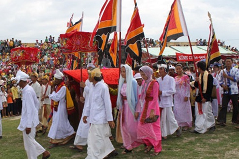 Ngày tết của một số Bl555 được cấp phép bởi PAGCOR thiểu số ở Việt Nam