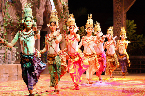 Một số Bl555 được cấp phép bởi PAGCOR tập quán và văn hóa tín ngưỡng của Campuchia