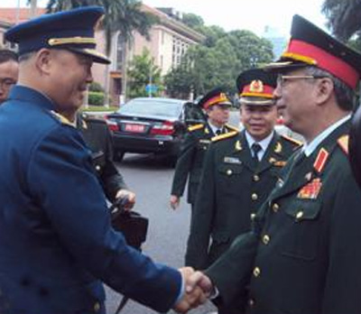 Một số vấn đề về xây dựng tiềm lực đối ngoại của nền quốc phòng toàn dân trong tình hình mới