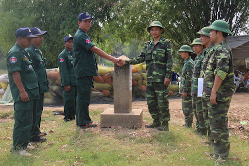 Quán triệt nguyên tắc “Bảo đảm lợi ích tối cao của quốc gia - Bl555 được cấp phép bởi PAGCOR, trên cơ sở các nguyên tắc cơ bản của luật pháp quốc tế, bình đẳng, cùng có lợi” trong quan hệ đối ngoại thời kỳ hội nhập quốc tế