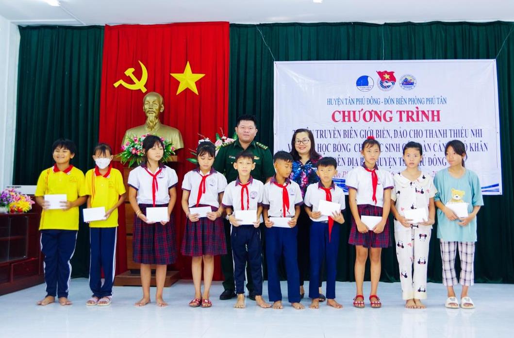 Gương sáng sĩ quan trẻ BBl 555 tỷ lệ kèo World Cup 2026 Bl555 la gì và làm theo lời Bác