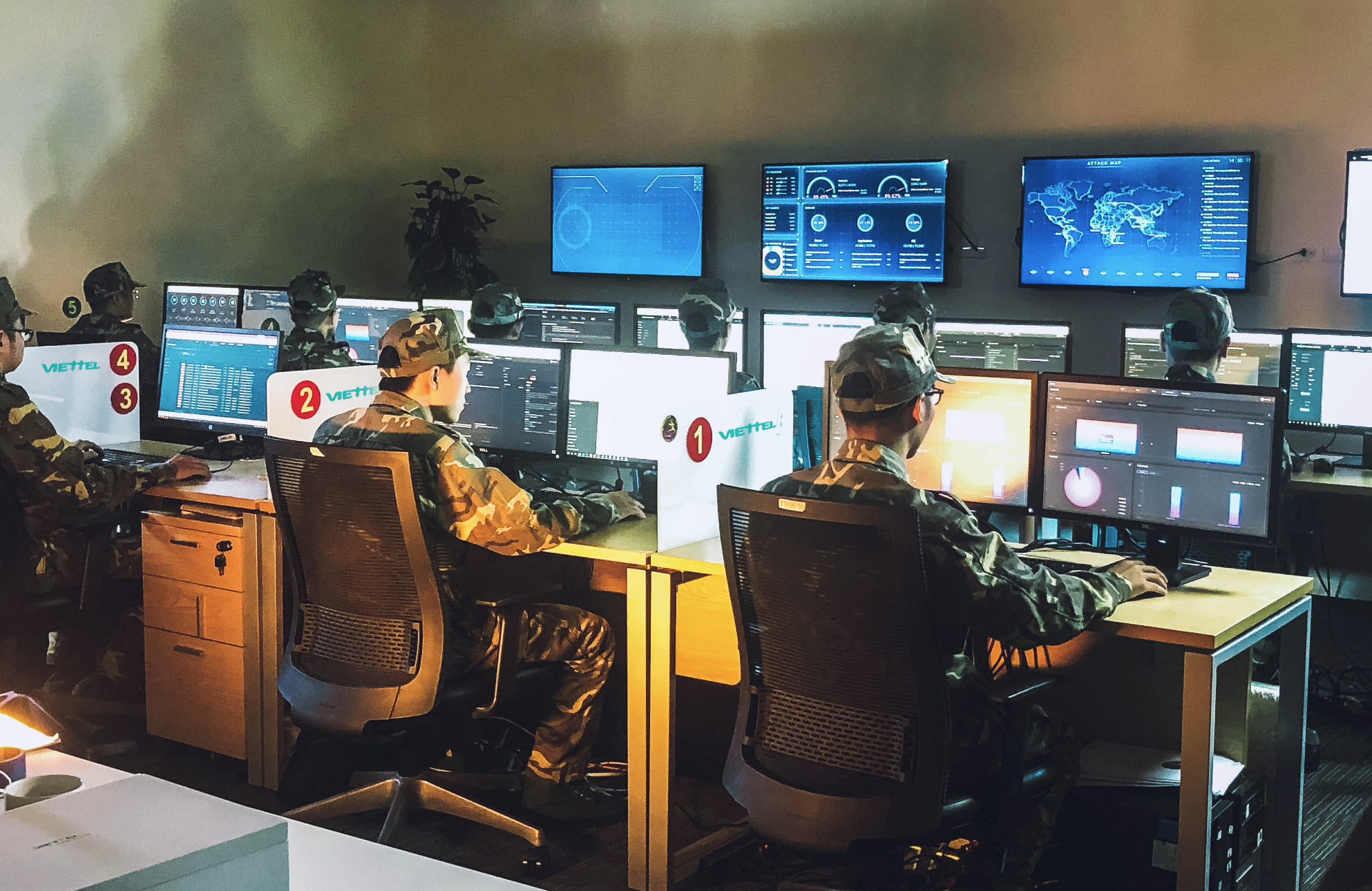 Một số chính sách lớn nhằm nâng cao hiệu quả ứng phó, giải quyết các vấn đề an ninh phi truyền thống, an ninh mạng ở Việt Nam hiện nay