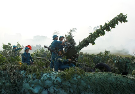 Một số hình thức tác chiến và hoạt động đấu tranh của lực lượng vũ trang khu vực phòng thủ tỉnh, thành phố trong tác chiến tiến công tổng hợp